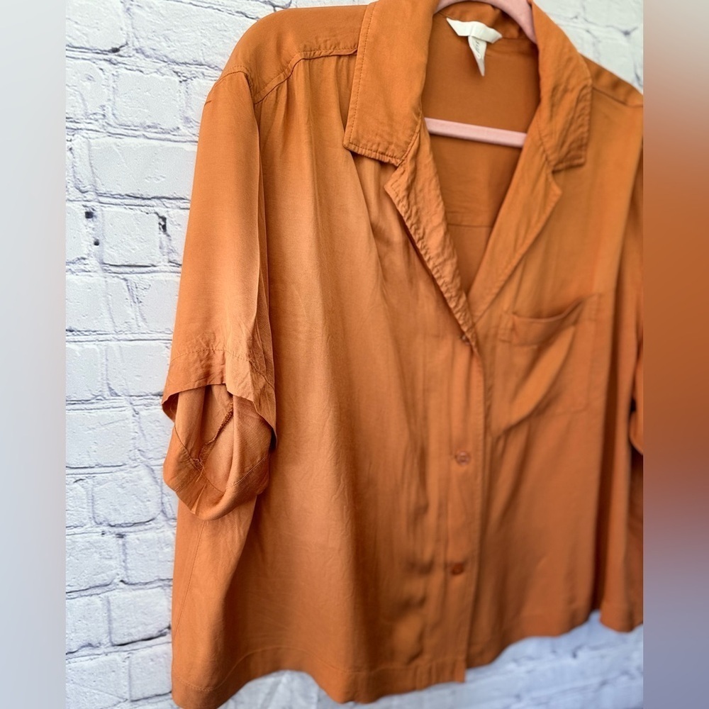 H&M Orange Oversized Button Up Women’s Large NWOT - Picture 3 of 10